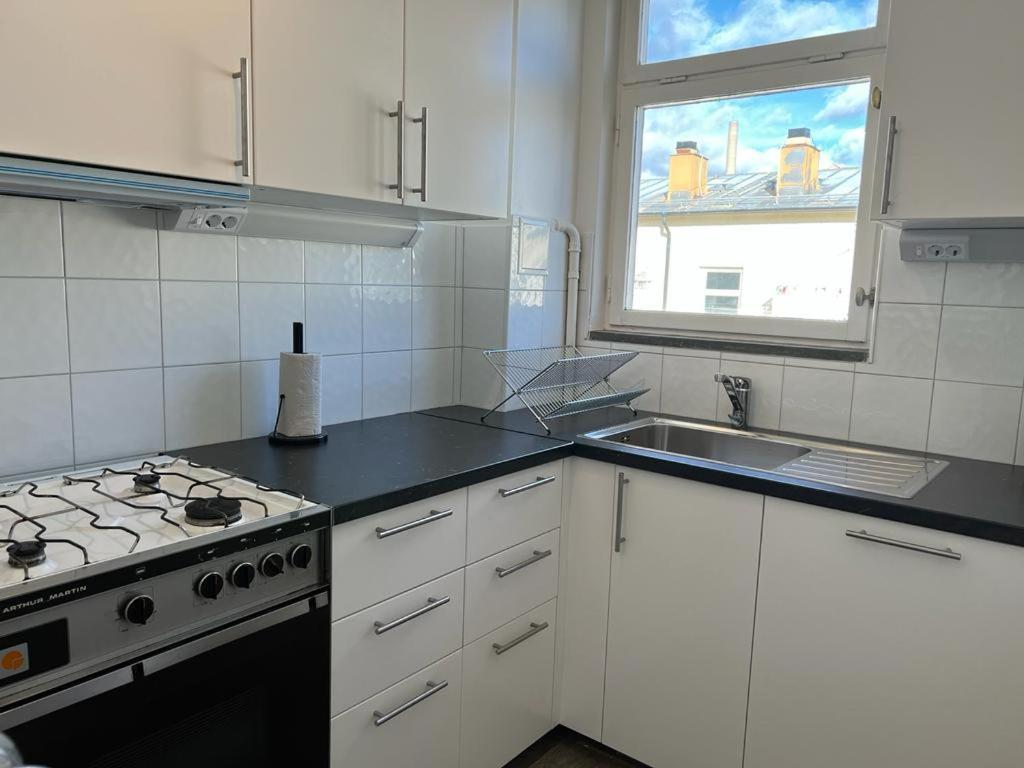 Apartament Flatin Erbjuder Laegenheter I Soedra Sztokholm Zewnętrze zdjęcie
