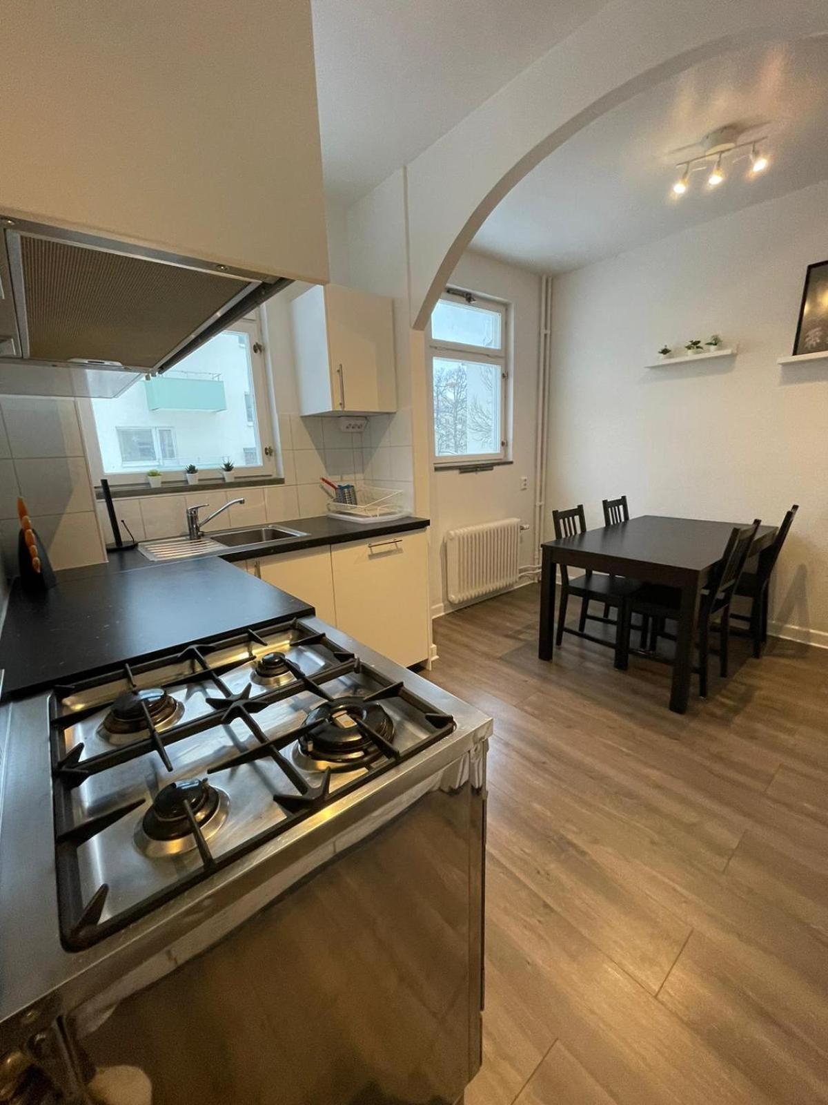 Apartament Flatin Erbjuder Laegenheter I Soedra Sztokholm Zewnętrze zdjęcie