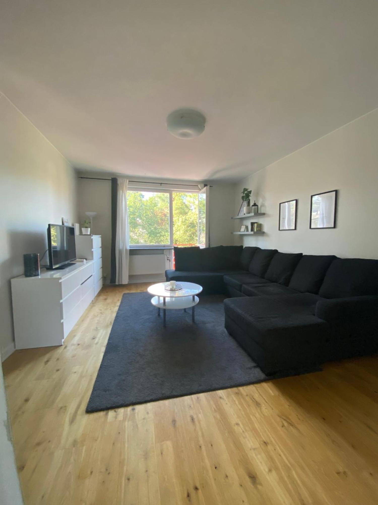 Apartament Flatin Erbjuder Laegenheter I Soedra Sztokholm Zewnętrze zdjęcie